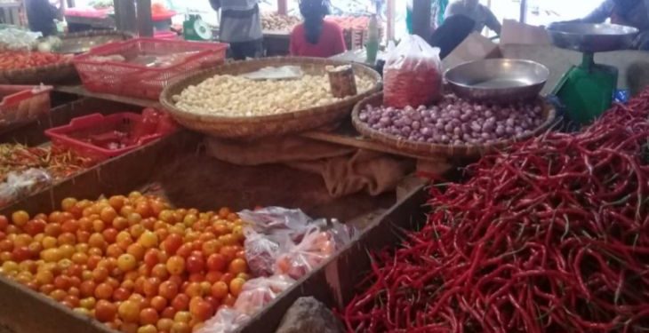  Harga  Cabai dan Bawang di  Pasar Tradisional Ambon  Bergerak 