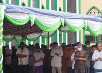 Seluruh Masjid Dipenuhi Warga Muslim Kota Ternate Untuk Menjalankan Shalat Idul Adha 1442 H