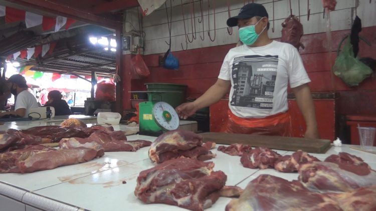 Pedagang Daging Sapi Keluhkan Biaya Rapid Test Antigen