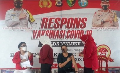 Polda Maluku Beri Vaksinasi Kepada 81 Warga Pada Hari Kemerdekaan 1 Polda Maluku Beri Vaksinasi Kepada 81 Warga Pada Hari Kemerdekaan