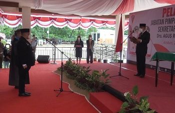 Agus Ririmasse Resmi Dilantik Sebagai  Sekkot Ambon