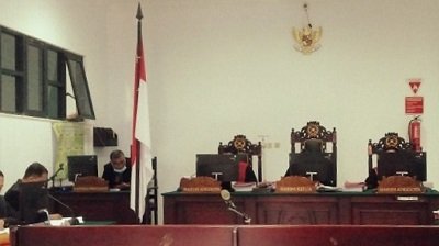 JPU Tuntut Kontraktor Taman Kota Saumlaki 8 Tahun dan 6 Bulan Penjara 1 JPU Tuntut Kontraktor Taman Kota Saumlaki 8 Tahun dan 6 Bulan Penjara