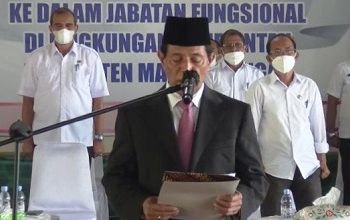 Wakil Bupati Maluku Tengah Lantik 214 Pejabat Fungsional