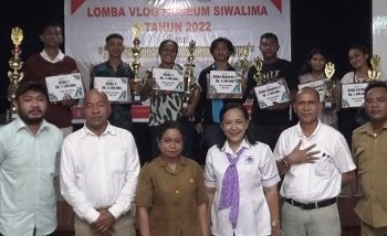 Berita Maluku, Ambon – Museum Siwalima Ambon menggelar Lomba bertemakan “Bastori Budaya Lokal Orang Maluku” kegiatan ini diikuti 24 vloger diselenggarakanMuseum Siwalima Gelar Lomba Vlog ”Bastrori Budaya Lokal Orang Maluku”