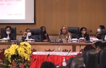DPRD Kota Ambon Umumkan Akhir Masa Jabatan Richard-Syarif