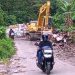 DLHP Kota Ambon Kerahkan 15 Truk dan Exavator Bersikan Gunungan Sampah di Ahuru