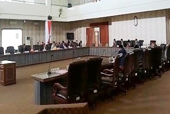 DPRD Kabupaten Seram Bagian Barat Tetapkan Tiga Perda