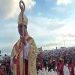 Ribuan Umat Katolik Maluku Tenggara Hadiri Misa Pertama Bersama Uskup Seno Ngutra