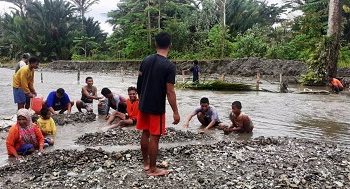 Puluhan Rumah Warga di Dusun Laala Kab SBB Terendam Banjir