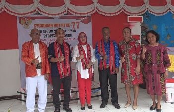 SDN 2 Hative Besar Gelar Syukuran HUT RI dan Perpisahan  Guru Purnabakti
