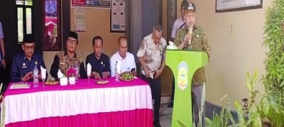 Penjabat Bupati Buru Hadiri Acara Syukuran Sedekah Bumi Desa Wanakarta