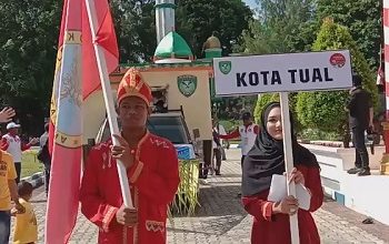 Pawai Pesparani Katolik Ke Empat Provinsi Maluku Di Kota Tual Berlangusng Meriah