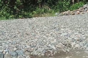 Proyek Peningkatan Ruas Jalan Desa Waisarisa-Kaibobo