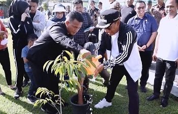 Penjabat Bupati Malteng Launching Gerakan Sapa Umat