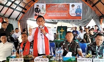 Penjabat Bupati Marathon, Dua Hari “Sapa Umat” 11 Negeri di Pulau Haruku