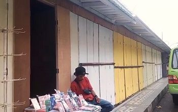 Pemkot Tegaskan Segera Membongkar Lapak Diatas Trotoar