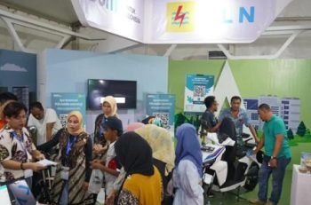 PLN Pamerkan Motor Listrik Pada Gelaran Sail Tidore Expo 2022