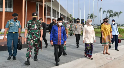 Wapres Ma'ruf Amin Lakukan Kunjungan Kerja ke Empat Provinsi di Papua 1 Wapres Ma'ruf Amin Lakukan Kunjungan Kerja ke Empat Provinsi di Papua
