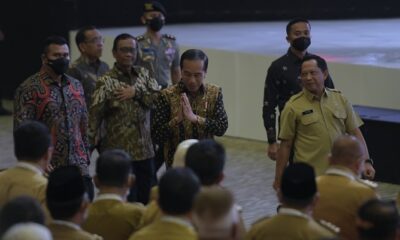 Presiden Jokowi Minta Kepala Daerah Pantau Harga Barang dan Jasa, Kendalikan Inflasi 1 Presiden Jokowi Minta Kepala Daerah Pantau Harga Barang dan Jasa, Kendalikan Inflasi