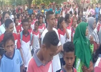 Lomba Baris