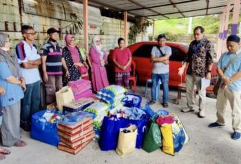 KBRI Kuala Lumpur Salurkan Bantuan bagi Korban Kebakaran di Sungai Buloh, Malaysia