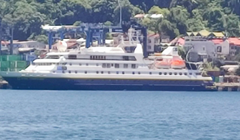 Kapal Wisata MV National Geographic Orion Membawa 69 Turis Internasional Berkunjung ke Jayapura 4 Kapal MV National Geographic Orion yang membawa 69 wisatawan mancanegara, tiba di Pelabuhan Jayapura, Papua