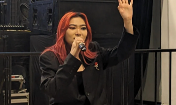 Isyana Sarasvati bersama dengan penggemar dan media sebelum konser "ISYANA: The 4th Album Showcase Live on Tour Medan" di Pos Bloc, Medan