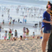 Keindahan Bali Menarik Perhatian Wisatawan Lokal dan Asing Selama Liburan Akhir Tahun 8 Pengunjung di pantai Kuta, Bali