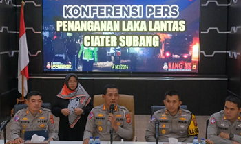 Konferensi pers penanganan kecelakaan di Ciater Subang