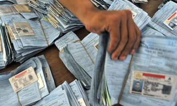 Tumpukan Surat tilang