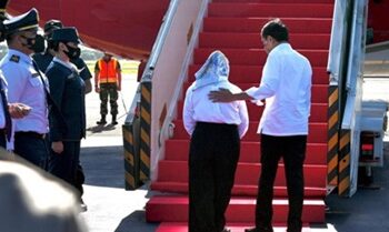 presiden joko widodo didampingi ibu negara iriana dalam kunjungan kerja ke bali 1 169