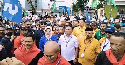 Didukung Lima Parpol Pasangan Miratih-Daniel Nirahua Daftar di KPU Malteng 1 Image1 15
