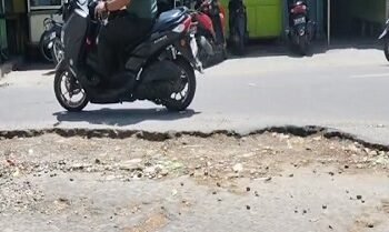 jalan rusak