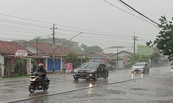 BMKG: Mayoritas Kota Besar Berawan dan Diguyur Hujan