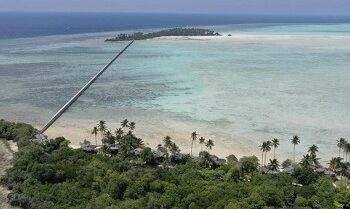 kkp segel resor asing ilegal di pulau maratua 1 169