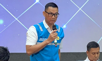 Direktur Utama PT Perusahaan Listrik Negara (PLN) (Persero) Darmawan Prasodjo
