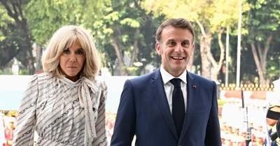 Macron Gugat Podcaster Asal AS Usai Tuding Istrinya Terlahir Laki-laki 1 presiden macron dan istri brigitte macron