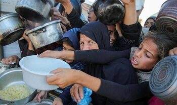 warga gaza cari makan