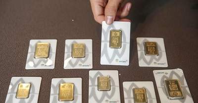 Harga Emas Antam Anjlok Rp57.000 per Gram 1 Harga Emas Antam Naik Rp25.000