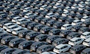ilustrasi mobil china