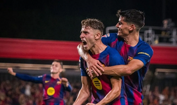 Barcelona Pesta Gol 6-0 atas Valencia