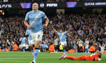 Manchester City Bungkam Napoli 2-0, Haaland dan Doku Jadi Penentu