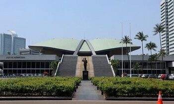 gedung mpr dpr ri