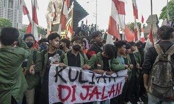 penampakan massa
