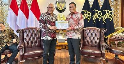 PWI Resmi Kembali Terdaftar di Kemenkum, Ini Susunan Pengurusnya 1 pwi pusat