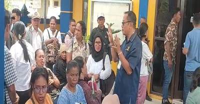 Kantor Pajak Piru Dipadati Pegawai PPPK Urus NPWP 1 urus npwp.