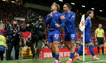 MU Dipermalukan Everton yang Main dengan 10 Pemain