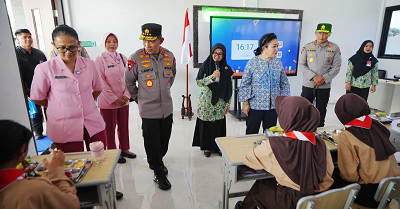 Kapolri: SMP Kemala Bhayangkari Dukung Terwujudnya Generasi Emas 2045 1 Kapolri: SMP Kemala Bhayangkari Dukung Terwujudnya Generasi Emas 2045