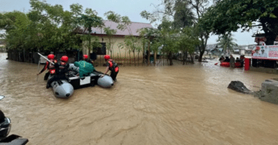 Evakuasi Banjir Aceh Tersendat 1 Evakuasi Banjir Aceh Tersendat