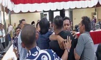 Dua Anggota DPRD Malteng Nyaris Adu Jotos di Tengah Rapat Paripurna